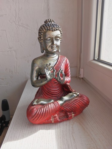 Buddha figur 23 cm - 23,